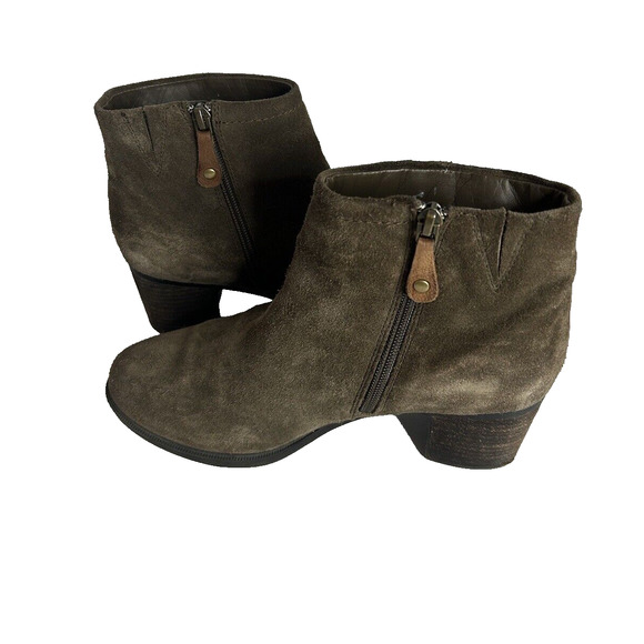 Rockport Cobb Hill Olive Suede Natashya Bootie Women's Size 9 Ankle Boot - Picture 3 of 9